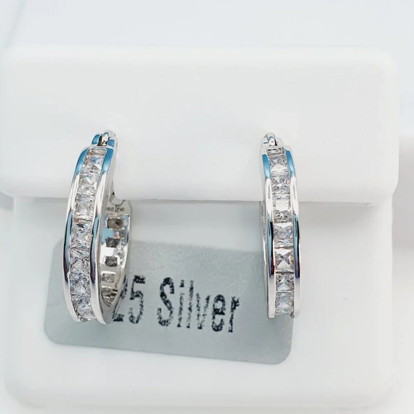 - "925 Sterling Silver Cubic Zirconia Earrings, U19254895 - Picture 1 of 11